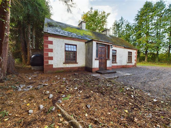 Photo 1 of 14 — Corragarve, Tulsk, County Roscommon