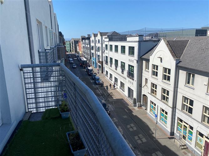Apartment 10 Hynes Yard, Galway City, Galway