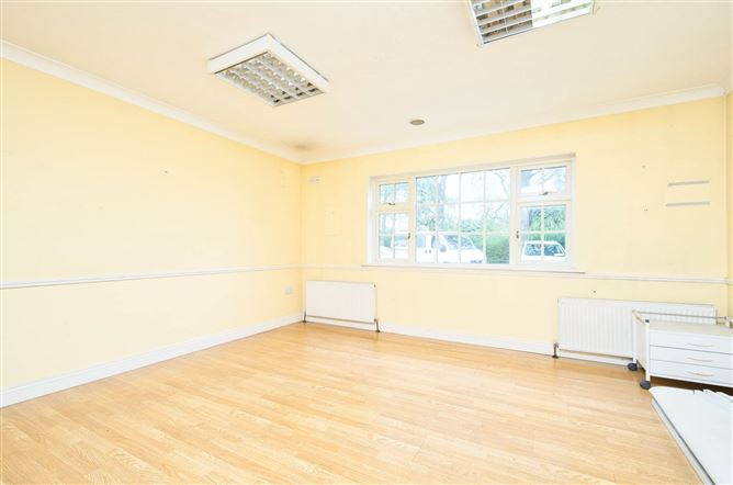 Green Banks, Dublin Road, Naas, County Kildare