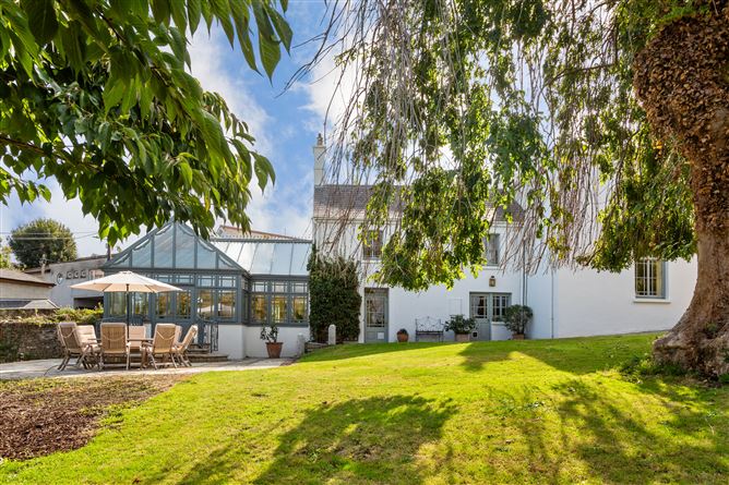 Hillside House, Bay View Road, Wicklow Town, Co. Wicklow