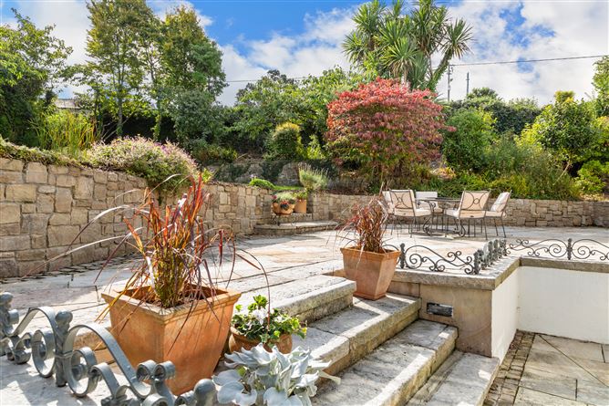 Hillside House, Bay View Road, Wicklow Town, Co. Wicklow
