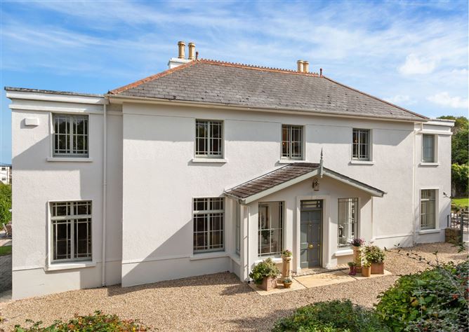 Hillside House, Bay View Road, Wicklow Town, Co. Wicklow