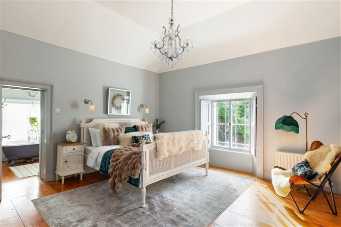Hillside House, Bay View Road, Wicklow Town, Co. Wicklow