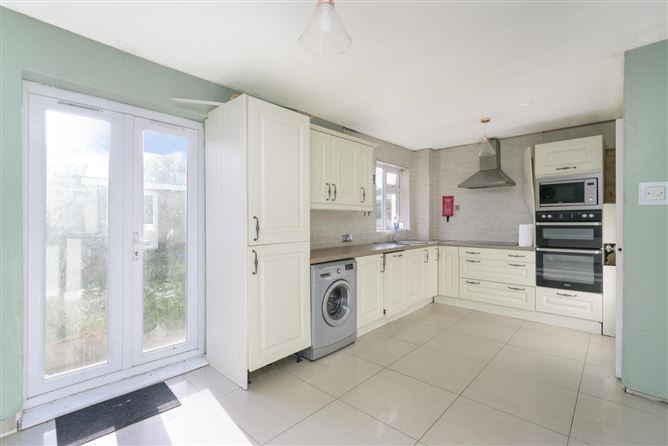 10 Lindisfarne Vale, Clondalkin, Dublin 22