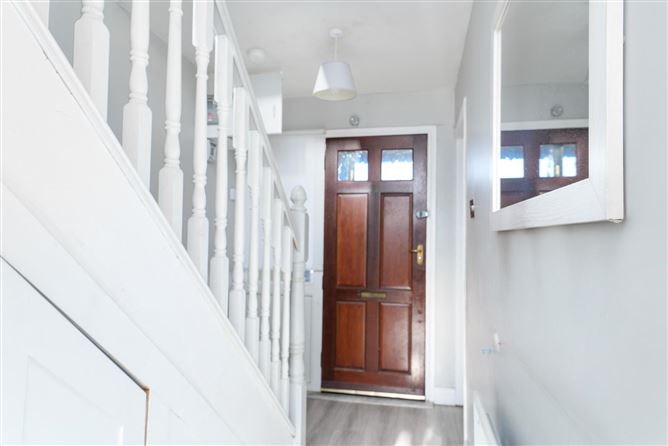 10 Lindisfarne Vale, Clondalkin, Dublin 22