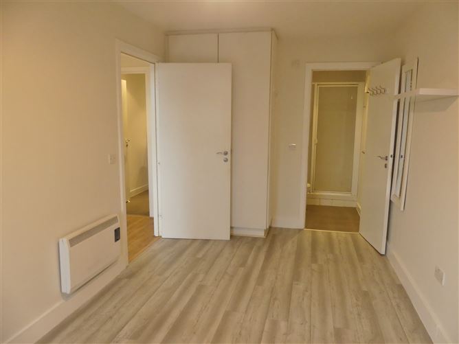 7, Alen Hall, Tallaght, Dublin 24