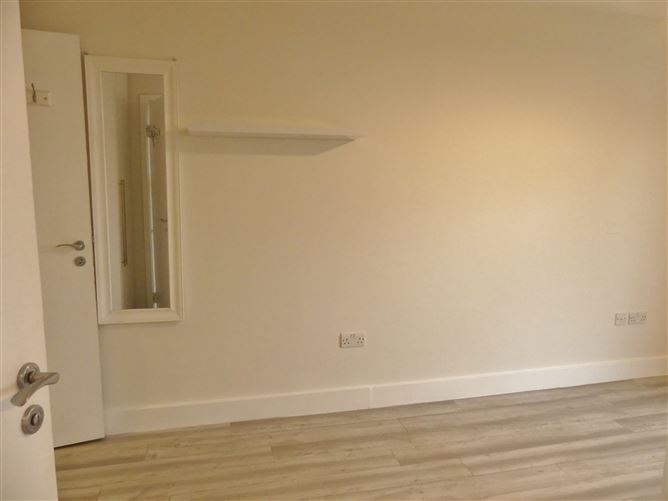 7, Alen Hall, Tallaght, Dublin 24