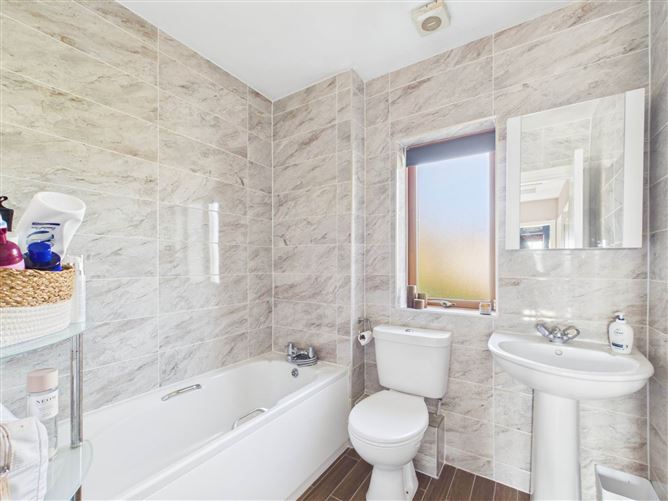 166 Branswood, Athy, County Kildare