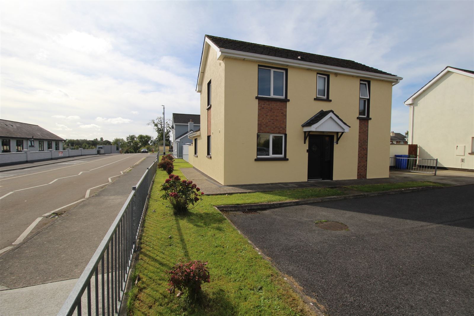 Photo 1 of 31 — No.29 Corry Park., Newtownforbes, Longford