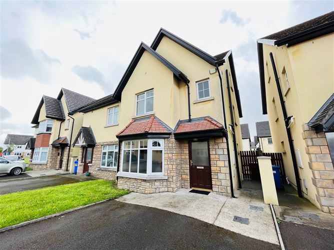 Main image for 31 Rosanna Close, Tipperary Town, Tipperary