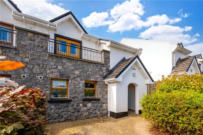 7 Croi an Bhaile, Carrabane, Athenry, Co. Galway