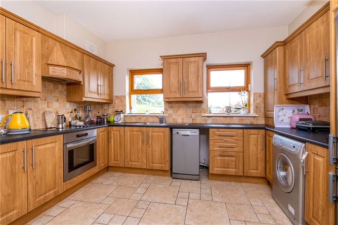 7 Croi an Bhaile, Carrabane, Athenry, Co. Galway