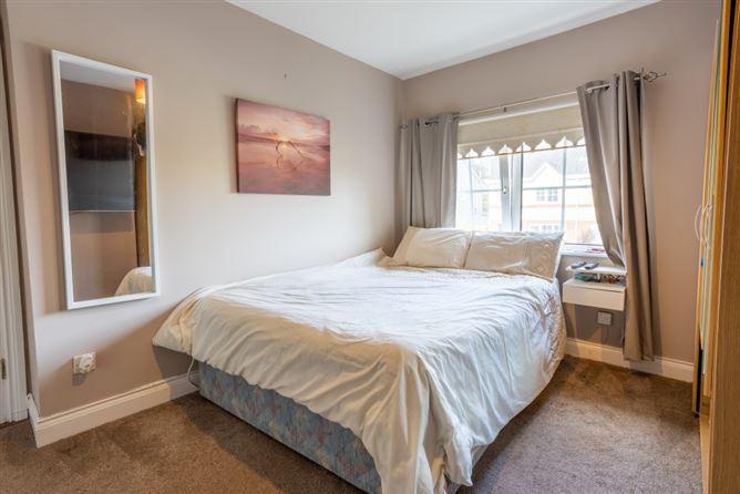 64 Curragh Woods, Frankfield, Cork