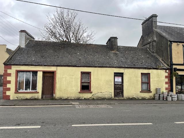 Bridge Street, Carrigaholt, Clare