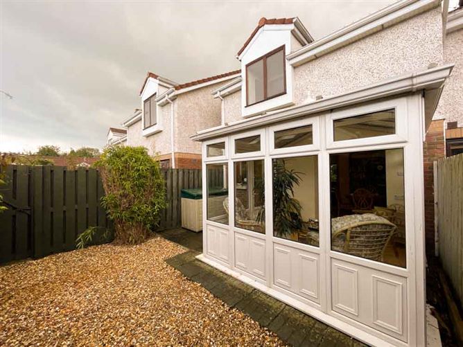 10 Rathmichael Park, Shankill, Dublin