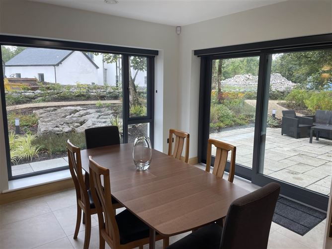 5 Ashford Pines, Cong, County Mayo