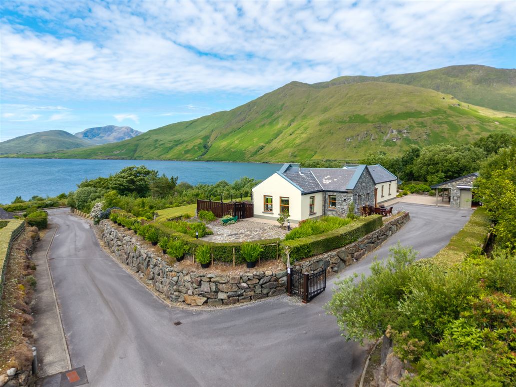 2 Killary View, Leenane, Galway, Co. Galway