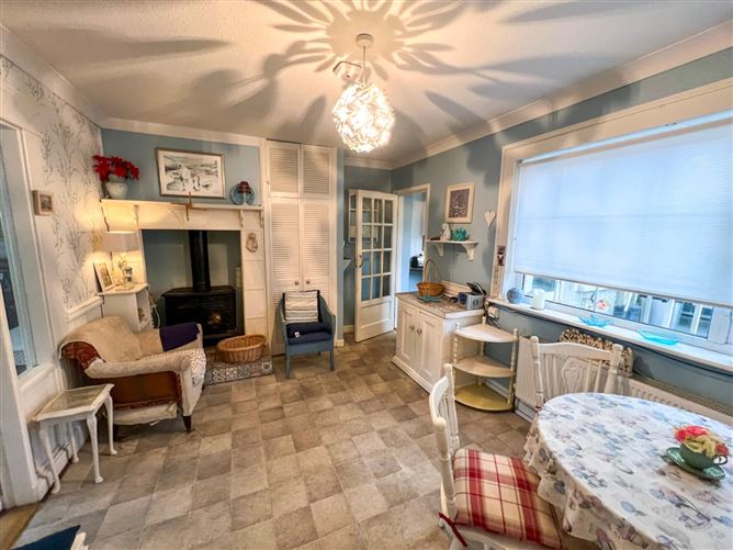24 Saint James Crescent, Mervue, Galway City