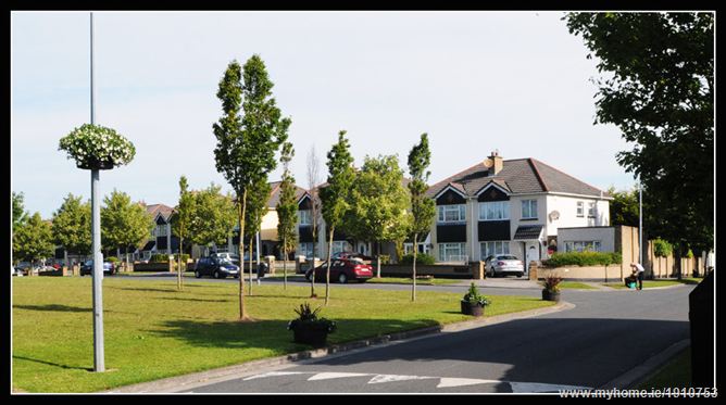 Photo 26 of 29 — 26 WOODLAWN PARK, Santry, Dublin 9