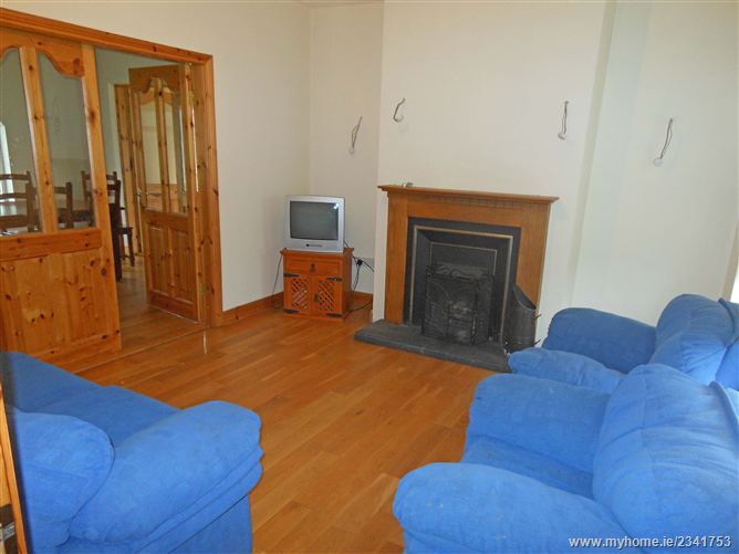 Long Acre, Kerry Road, Newmarket, Cork