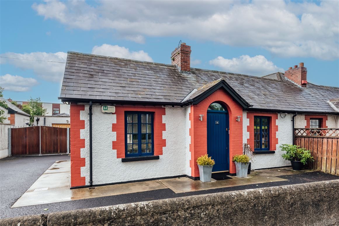 4 Saint Patrick's Cottages, Rathfarnham, Dublin 14 J P & M Doyle Ltd
