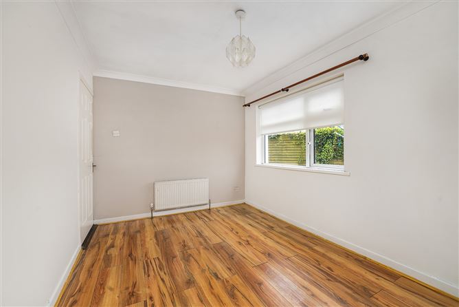 12 Collins Drive, Finglas, Dublin 11