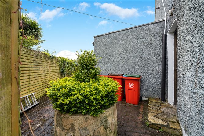 12 Collins Drive, Finglas, Dublin 11