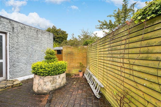 12 Collins Drive, Finglas, Dublin 11