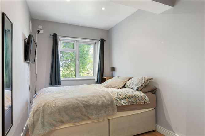 20 Moyville, Rathfarnham,   Dublin 16