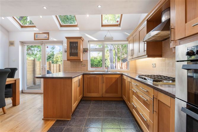 20 Moyville, Rathfarnham,   Dublin 16