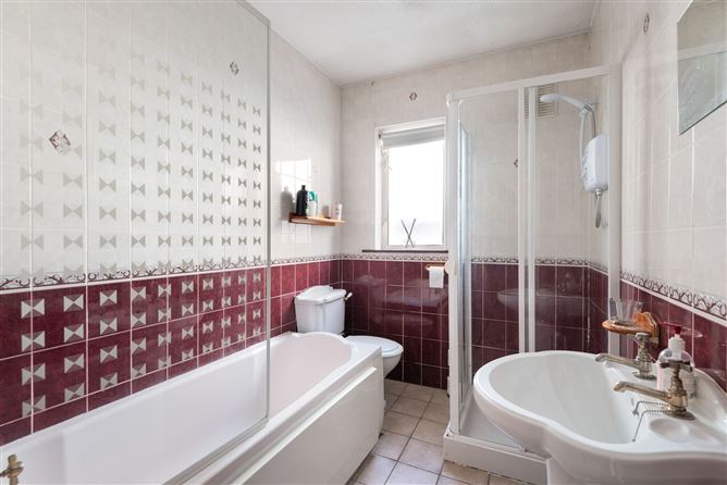 20 Moyville, Rathfarnham,   Dublin 16