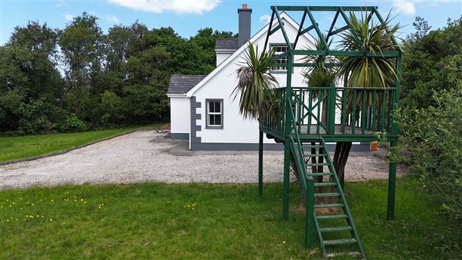 Crolly, County Donegal