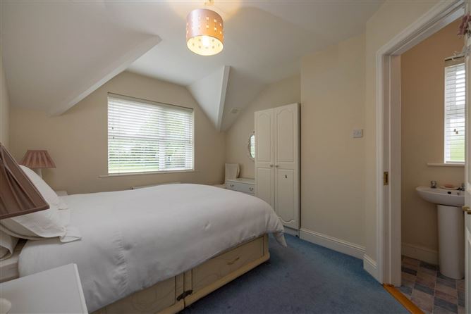 Photo 17 of 23 — 18 Meadow Park, Monamolin, Gorey, County Wexford