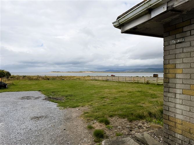 Photo 8 of 13 — Ref 1242 - Cromane Lower, Killorglin, Cromane, Kerry