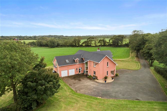 Sonny's, Ballinahoun, Kilmuckridge, Co. Wexford
