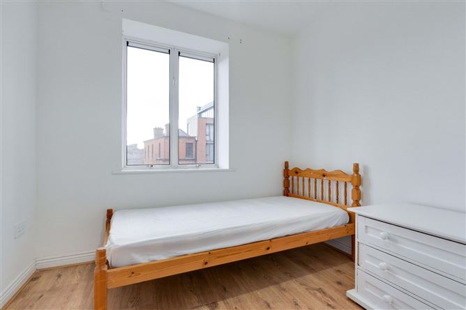 8 Ovenden House, Dean Street, Dublin 8