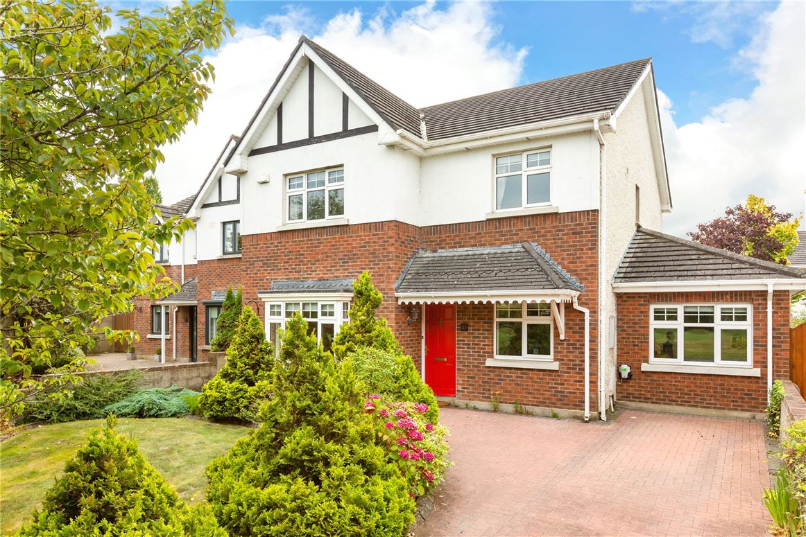 37 Parsons Hall, Maynooth, Co. Kildare Sherry FitzGerald Brady O