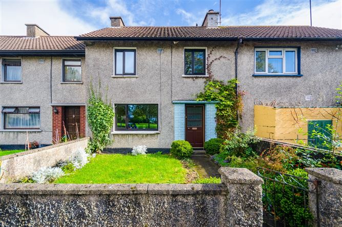 19 Marian Crescent, Ballina, Co. Mayo