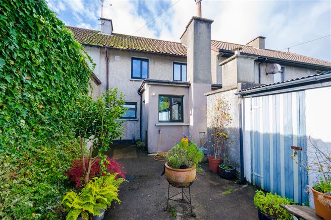 19 Marian Crescent, Ballina, Co. Mayo