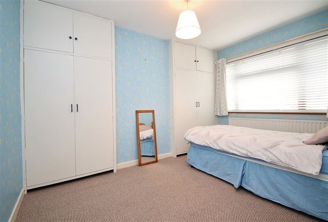 89 St Peters Road, Walkinstown, Dublin 12
