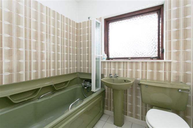 35 Weirview Drive, Stillorgan, Co. Dublin