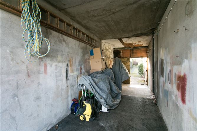 35 Weirview Drive, Stillorgan, Co. Dublin