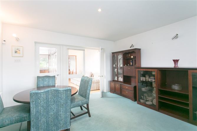 35 Weirview Drive, Stillorgan, Co. Dublin