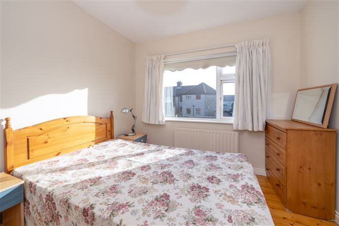 32 Deerpark, Friars Walk, Cork