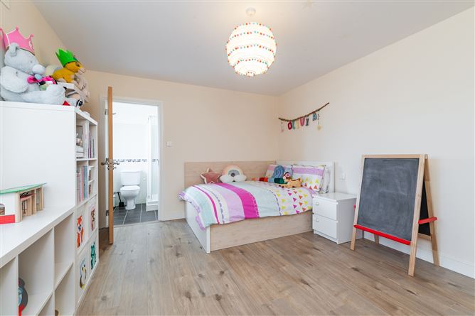 29 Grianan Fidh, Sandyford, Dublin 18