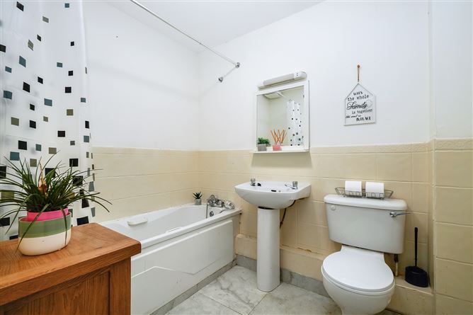 Apartment 1 Block E Geraldstown Woods, Santry, Dublin 9