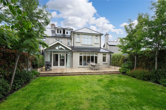 43 St Helen's Road, Booterstown, County Dublin