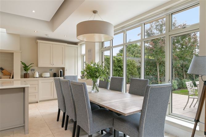 43 St Helen's Road, Booterstown, County Dublin
