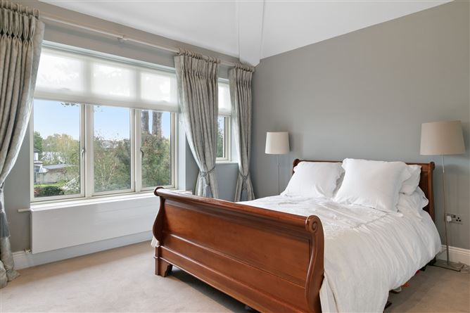 43 St Helen's Road, Booterstown, County Dublin