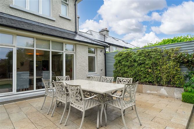 43 St Helen's Road, Booterstown, County Dublin